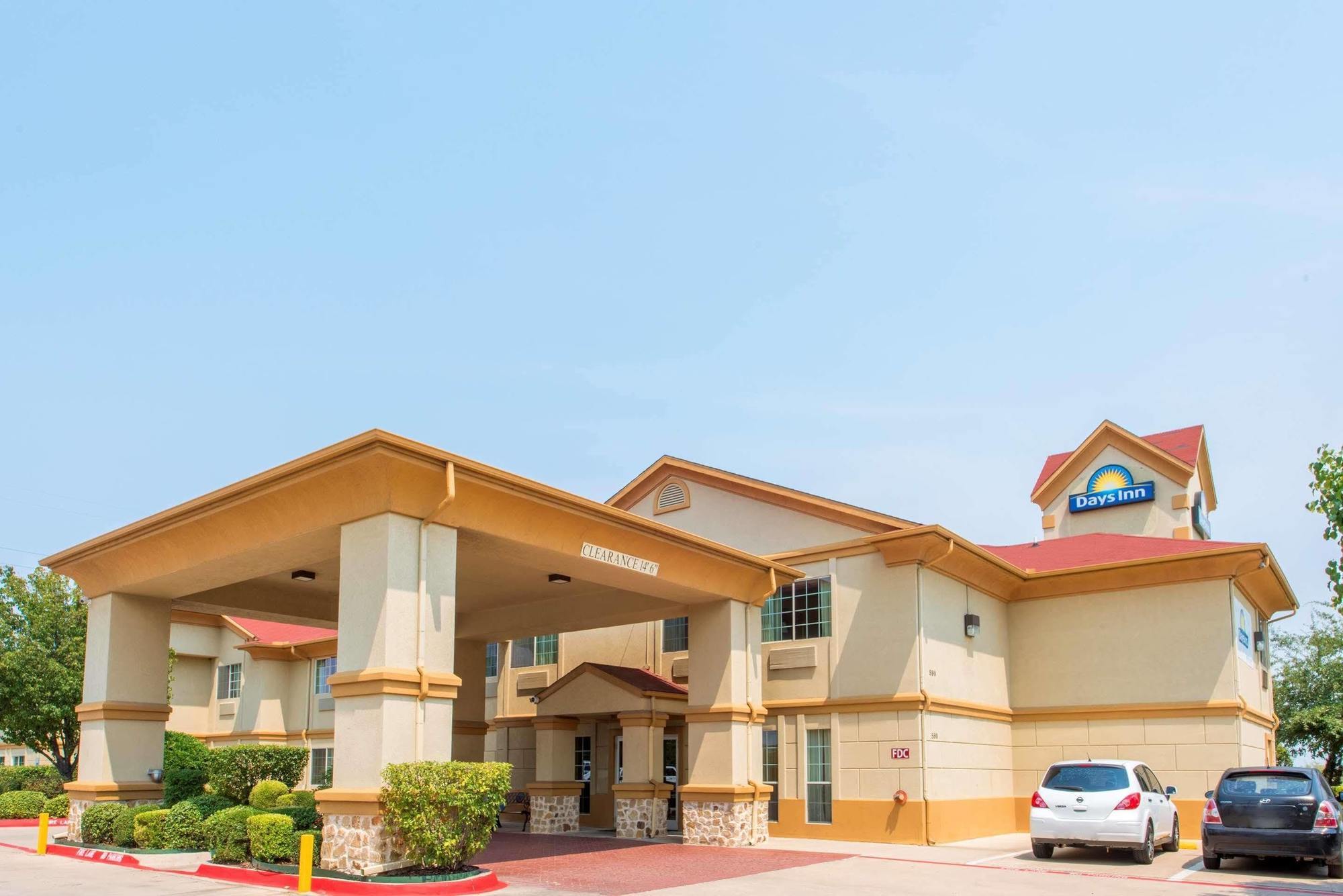 Surestay Plus By Best Western Fort Worth Benbrook Exterior foto